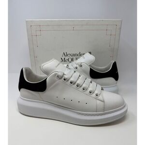 Alexander McQueen Oversized Sneaker Suede White/Black Size 8 US 41 EU